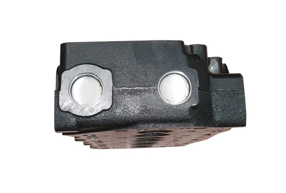 Pièces détachées moteur moteur Tête de cylindre moteur TD27 OEM Taille standard