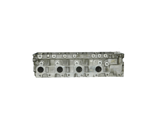 Parties de moteur automobile en aluminium Tête de cylindre du moteur 11101-30040 2KD