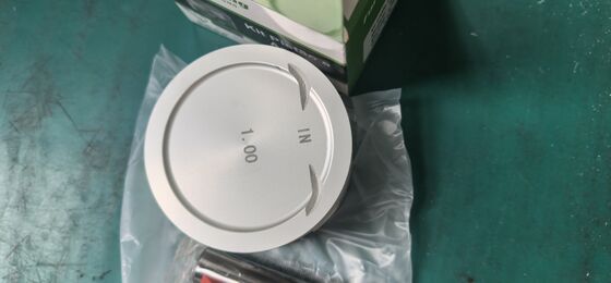 Pistons et kit de pistons de moteur de moto de haute qualité avec un diamètre d'alésage de 52,4 mm, une résistance à l'usure et une résistance à la chaleur